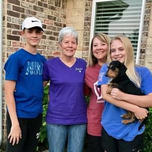 Meet your Posher, Pam